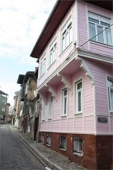 Piya Boutiqe